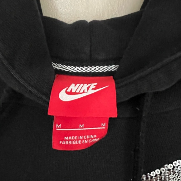 COPY - Nike Hoodie - Picture 4 of 4